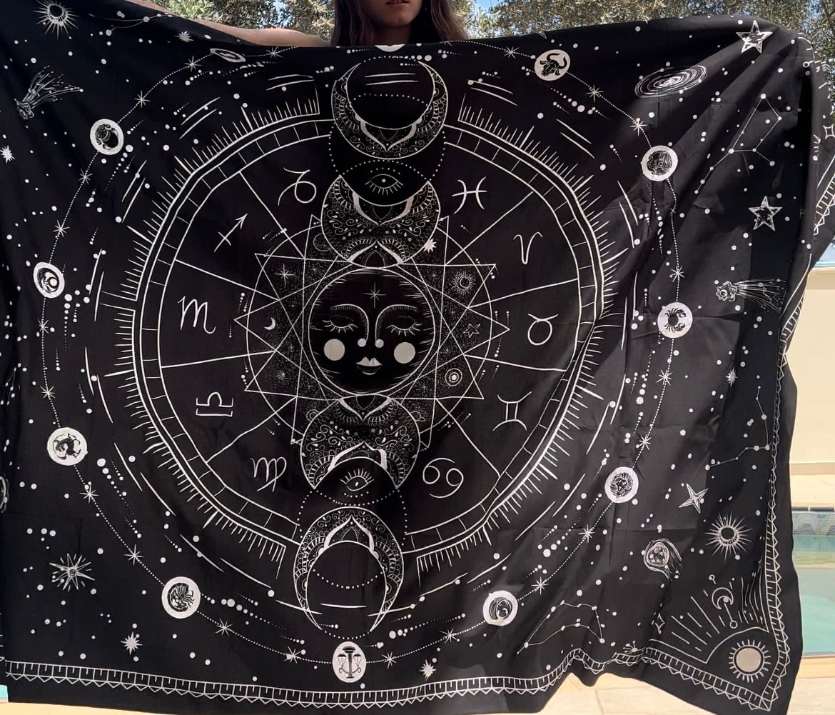 Tapestry sun&stars